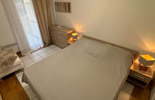 T2 lumineux 4 pers, pisc,plag 2min, park priv,wifi - Foto 12