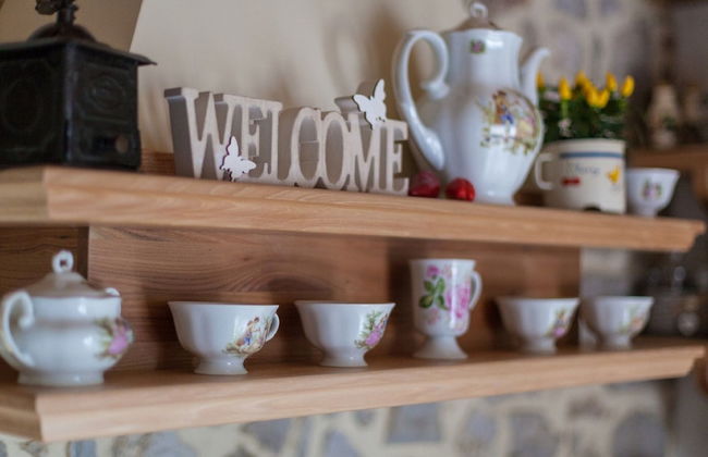 Gorgeous Villa With Private Swimming Pool and Covered Terrace - Photo 19