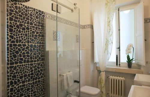 Appartamento in Villa con giardino - numeroquattro - Foto 5