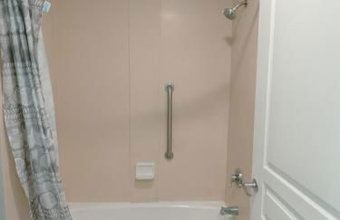 Comfy Condo near Disney-Free Shuttle to Parks - Foto 60