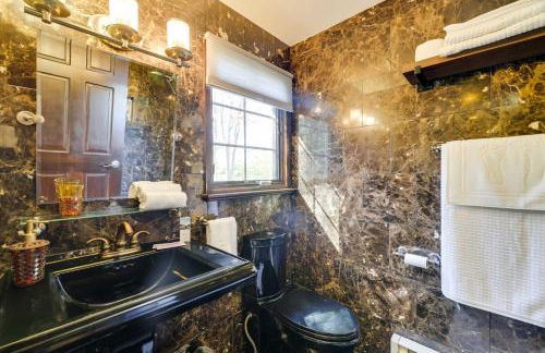 11 Mi to Slopes! Poconos Lake House with Beach - Foto 15