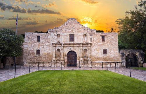 Hill Country Haute n Haus Relax and Renew - Photo 35