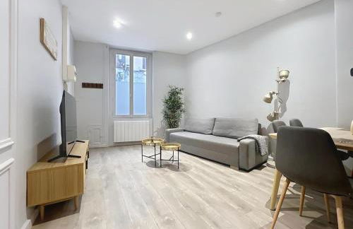 Charmant T2 Oullins centre avec terrasse - Foto 4