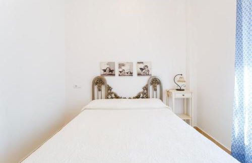 Bonito apartamento en campo de golf con piscina - Photo 16