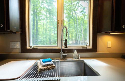 5BR, 9 Beds Sleeps 14 Game Room, Pool Access - Foto 16