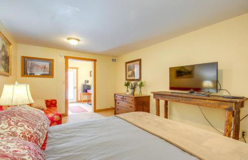 Spacious Yellowstone River Retreat with Trails! - Foto 18