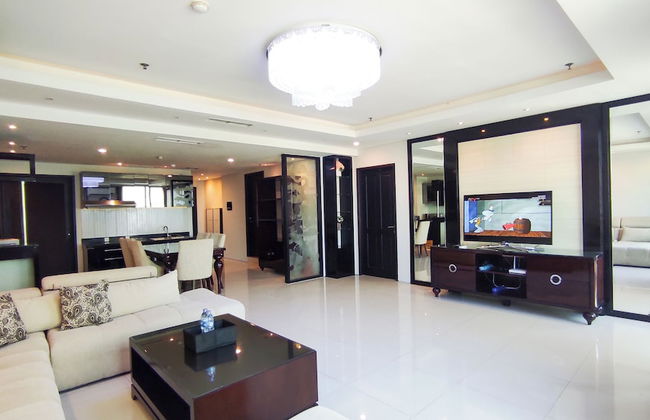 Premium and Restful 3BR in City Center at Kondominium Regensi Apartment - Foto 14