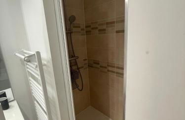 Studio cosy au pied de la Gare Saint-Jean - Foto 4