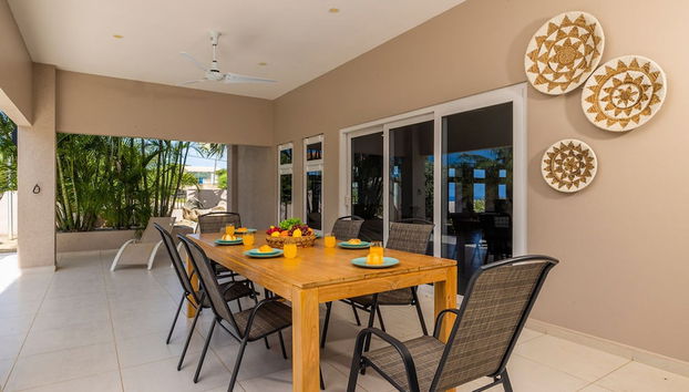 Central 4br3ba Villa w Ocean Views Private Pool - Foto 4, Habitación