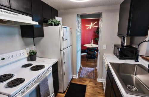 Modern condo closest to the University of SC - Foto 31