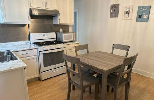 Cozy home with 3 beds and an office! - Foto 1