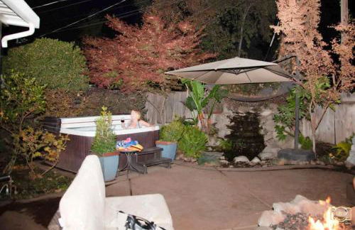 Sequoia Basecamp with Hot Tub Oasis - Foto 129