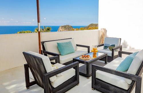 Modern Villa with Seaviews Sleeps 14 - Foto 25