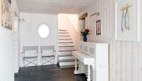 LA SUITE GRANDE MAISON AU COEUR DU VILLAGE DE LA FLOTTE EN RÉ - Foto 2