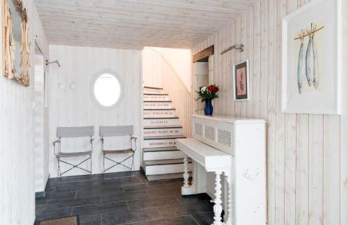 LA SUITE GRANDE MAISON AU COEUR DU VILLAGE DE LA FLOTTE EN RÉ - Foto 2