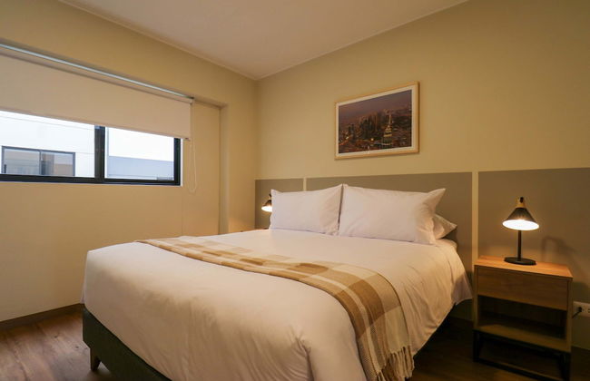 w Majestic 2BR w Comfy Balcony Near Kennedy Park - Foto 14