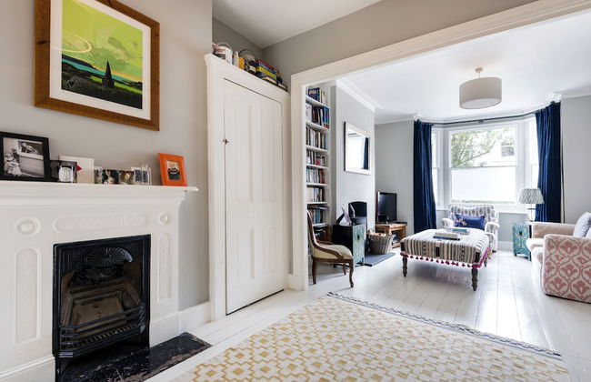 Spectacular Shepherds Bush Home Close to Westfield - Photo 31