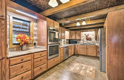 Countryside Cabin Retreat with Outdoor Kitchen! - Foto 9