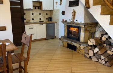 Chata z Kominkiem - Drozdówka Solina- 6-9-2-2-8-1-3-6-3 - Foto 3