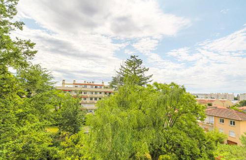 T3 lumineux pour 6 personnes proche métro Lyon - Foto 34