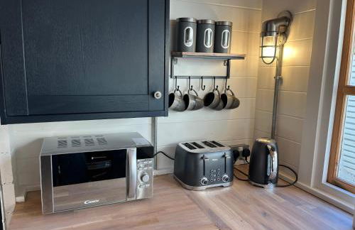 Caban Y Tan Dderwen with private Wood Fired Hot Tub - Foto 21