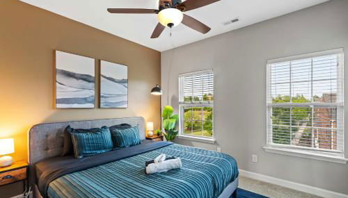 3BR Townhouse King Bed Garage Pineville - Foto 4