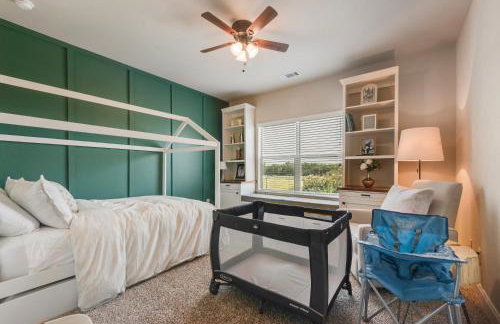 Iron & Ivy 5BR5BA Sleeps 12 - Foto 35