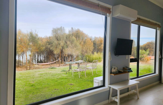 Flotsam Studio Accommodation - Photo 21