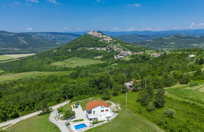 Montebello - Photo 33