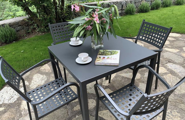 1 Bed Cottage Sleeps 4 Private Garden - Pool - Photo 10