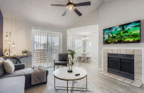 Chic 2B - 2BA Getaway - Cedar Park - North Austin - Foto 3