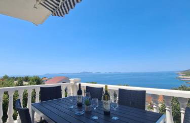 Apartments Tonia br. 1 - Photo 2