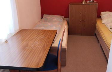 Monteurwohnung Alleinnutzung 6 Personen Eschershausen - Photo 4