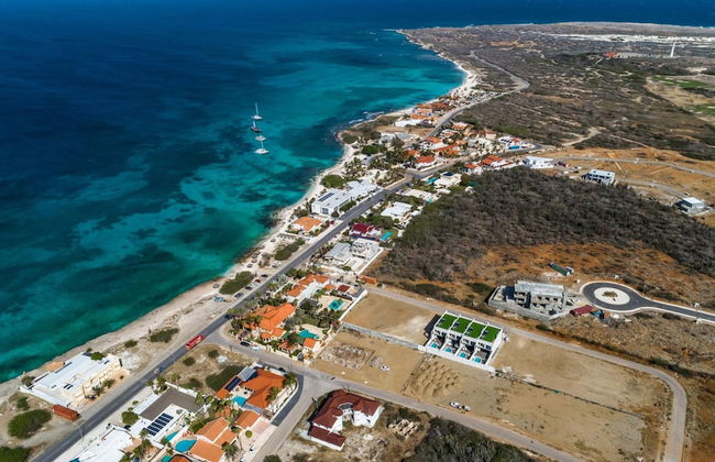 NEW Modern Cozy Studio Walking Distance to Beach - Foto 12