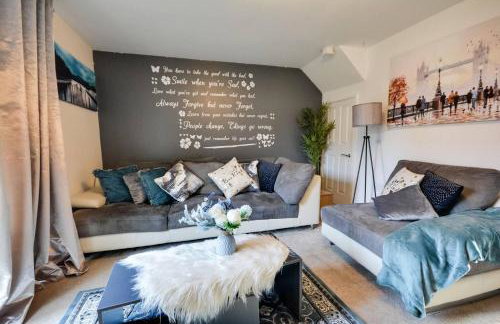 Runcorn - House - Sleeps 6 - Parking - Garden - Foto 8