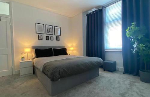 Beautiful 2 bed apartment in central London - Photo 9