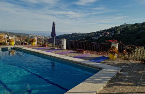 Villa Alella, 5 bedrooms & pool - Foto 39