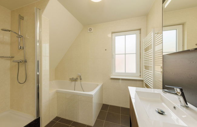 Restyled House With Sauna, Near Bad Bentheim - Photo 9