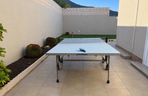 Villa Sol Costa Adeje Heated Pool Putting Green Sleeps 8 - Photo 6