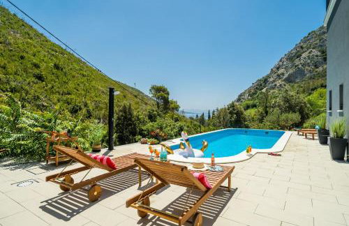 Luxury Villa Emma with Private Pool - Foto 52