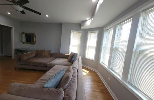 Beautiful Big 3 bedroom Quiet Apt near downtown - Foto 24