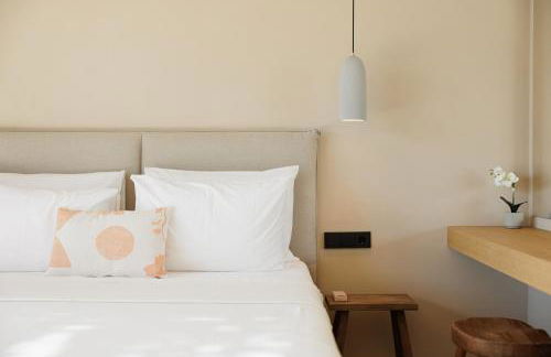 Paloubi Estate - Photo 9