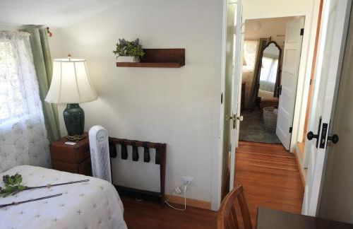 Miners Choice 3 Bedroom on Main St Bonus Rooms Sleeps up to 9 TV WIFI Piano - Foto 38