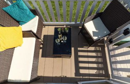 Dog Friendly Lovely Caravan 4 Berth Towyn North Wales Read full host details before booking Mon in to Fri out Fri in to Mon out Mon to Mon Fri to Fri ONLY - Foto 4