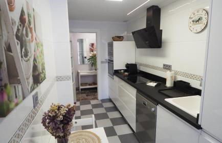 Apartamento en centro ciudad con garaje y aire acondicionado - Foto 20