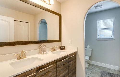 Near Disney and Legoland Spacious Poolside Oasis! - Foto 22