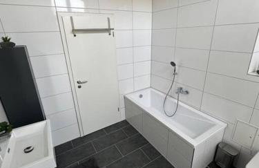 Apartment mit Parkplatz und WiFi - Foto 7