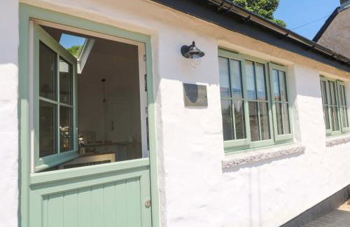 Lavender Cottage - Photo 3