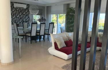 3 Bedroom villa with a sea view completely private - Foto 13