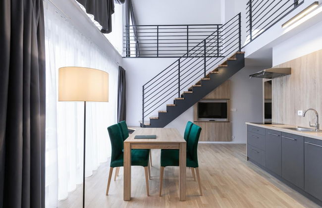 Green Apartments - Photo 13